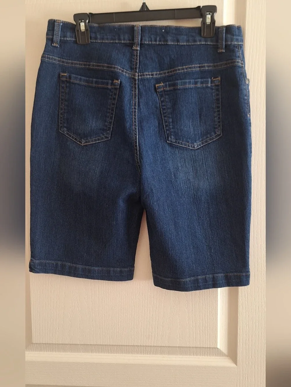 Ladie's Dark Blue Denim Shorts